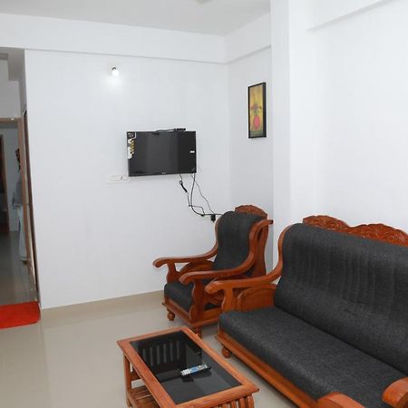 Sivaranjini Tourist Villa Guruvāyūr Екстериор снимка