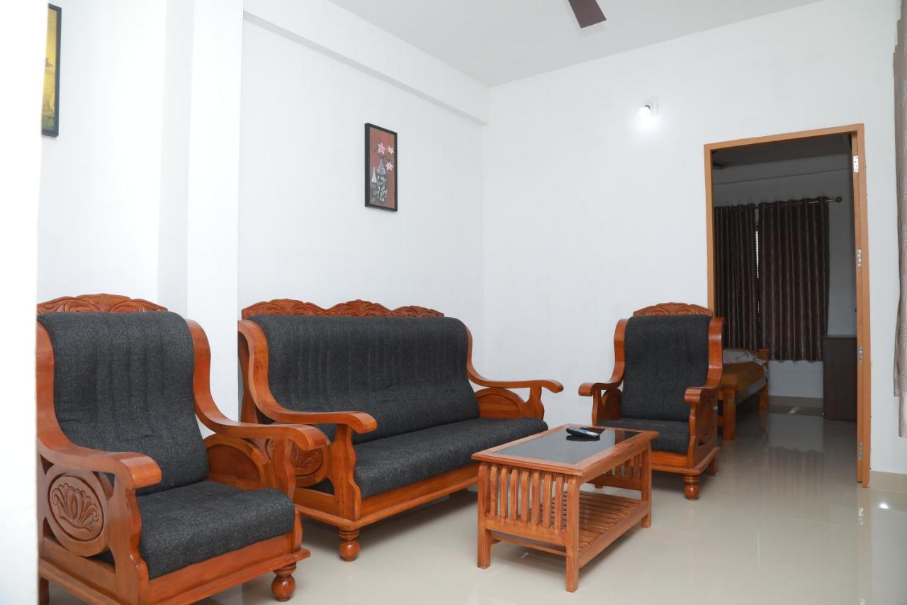Sivaranjini Tourist Villa Guruvāyūr Екстериор снимка